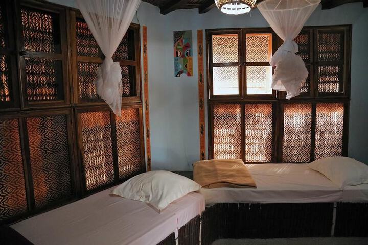 Room 3 of 22