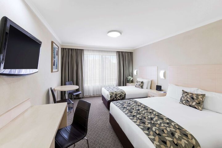 Room 6 of 29