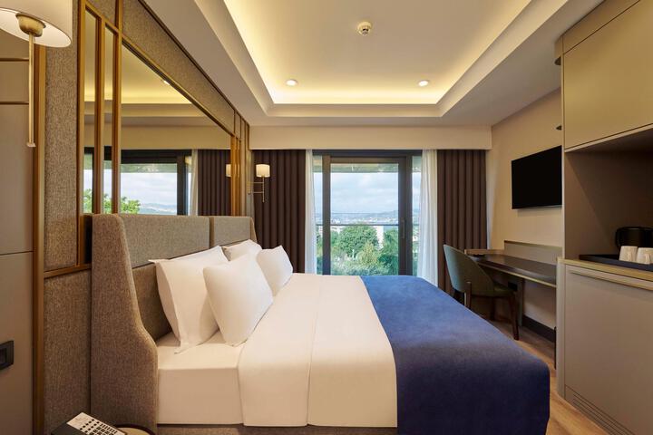 Room 49 of 113