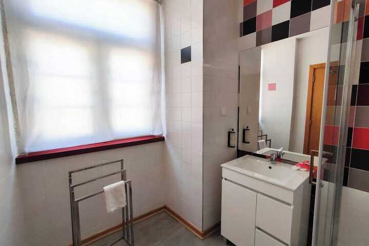 Room 54 of 71