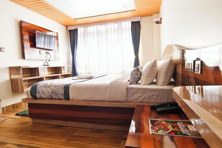 Room 15 of 35