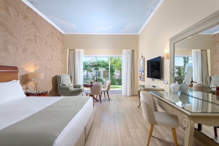Room 4 of 54