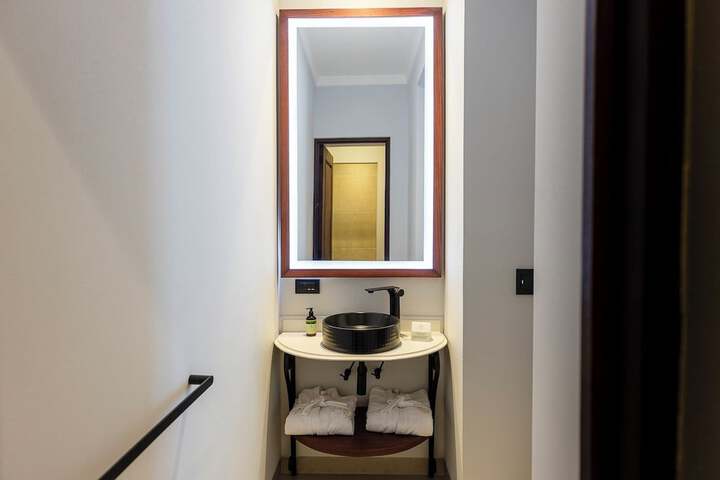 Room 54 of 88