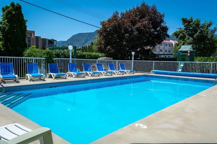 Photo of Empire Motel Pool