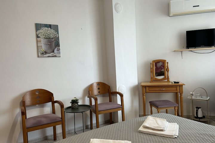 Room 49 of 146