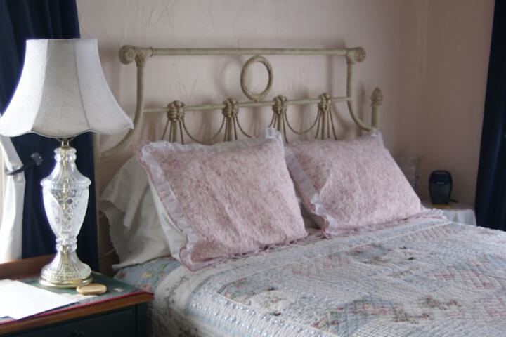 Room 8 of 21