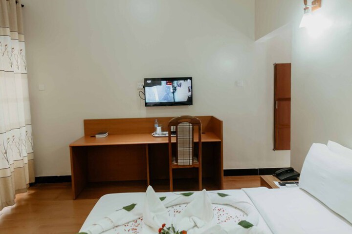Room 21 of 126
