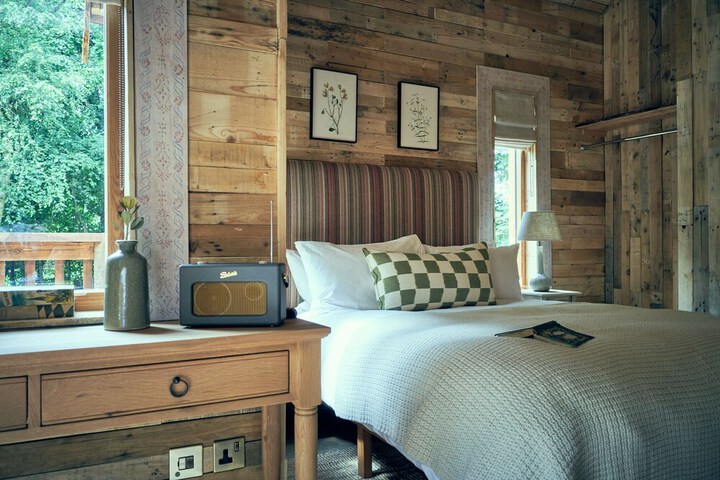 Room 30 of 68