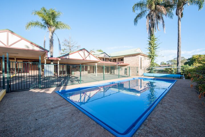 Pool 56 of 72