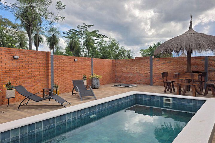 Pool 50 of 66