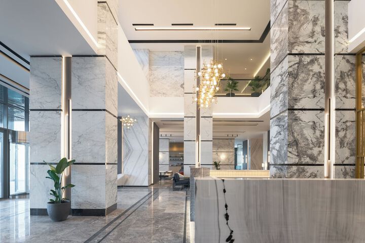 Hotel Interior 10 of 87