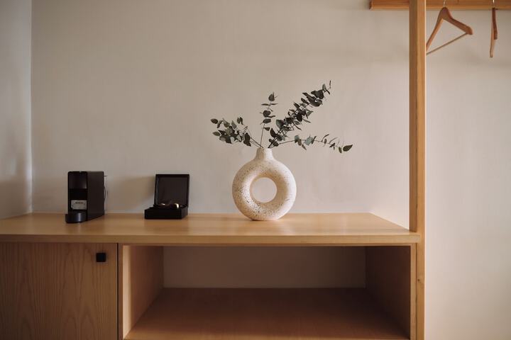 Room 49 of 198