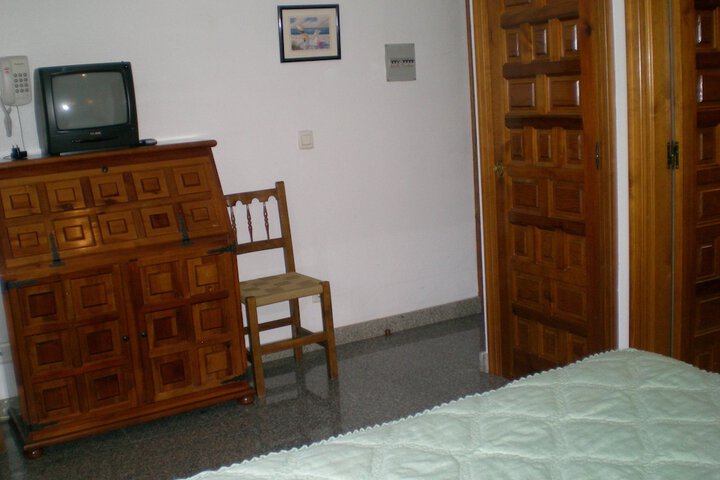 Room 16 of 30