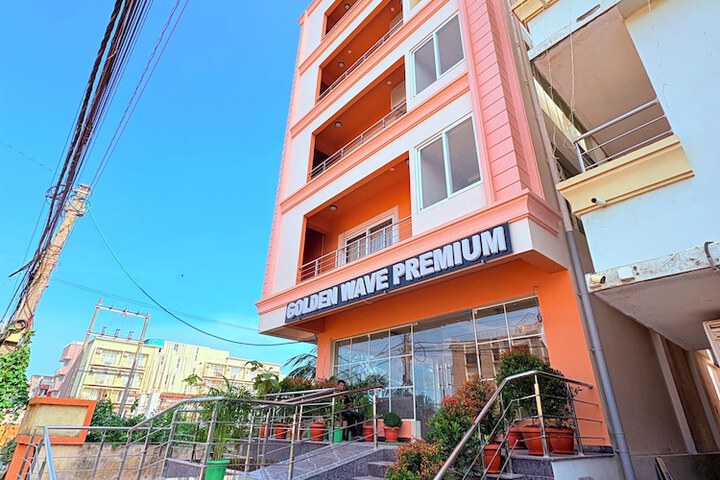 Hotel 66 of 73