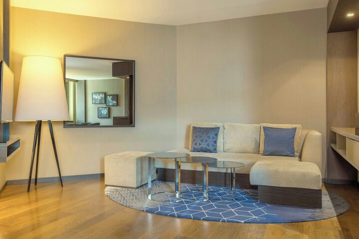 Room 80 of 256