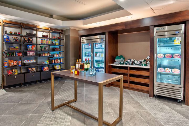 Snack bar