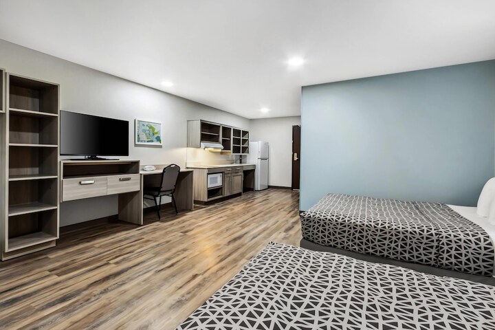 Room 18 of 45
