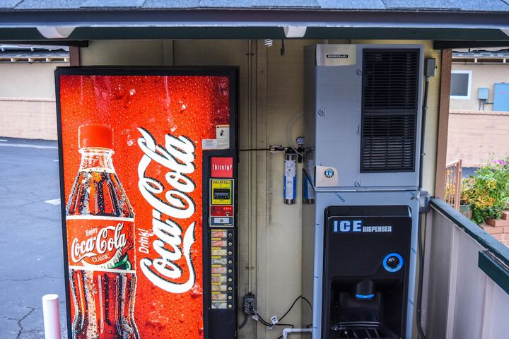 Vending machine