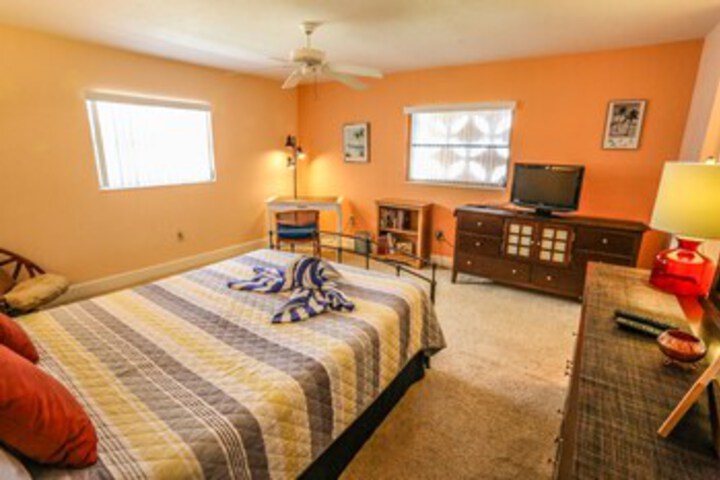 Room 16 of 23