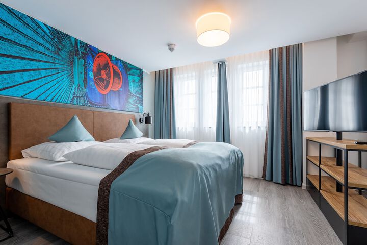 Room 20 of 42