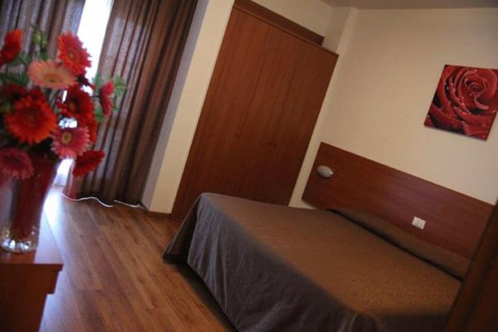 Room 21 of 57