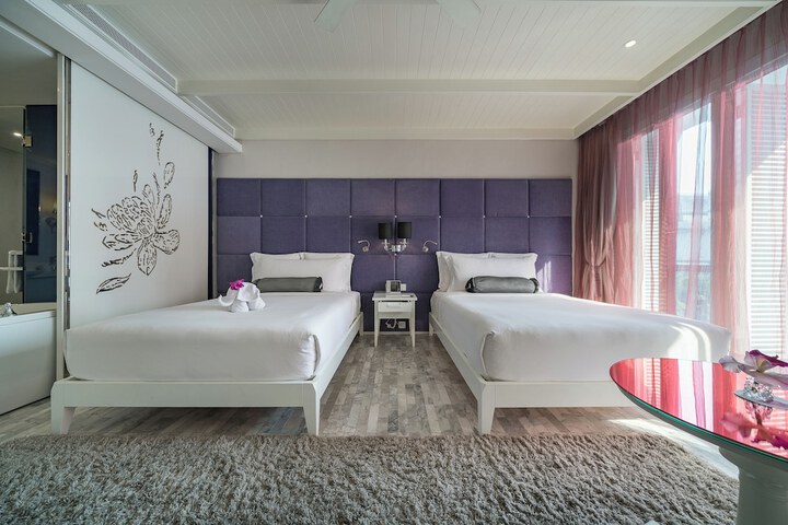 Room 19 of 70