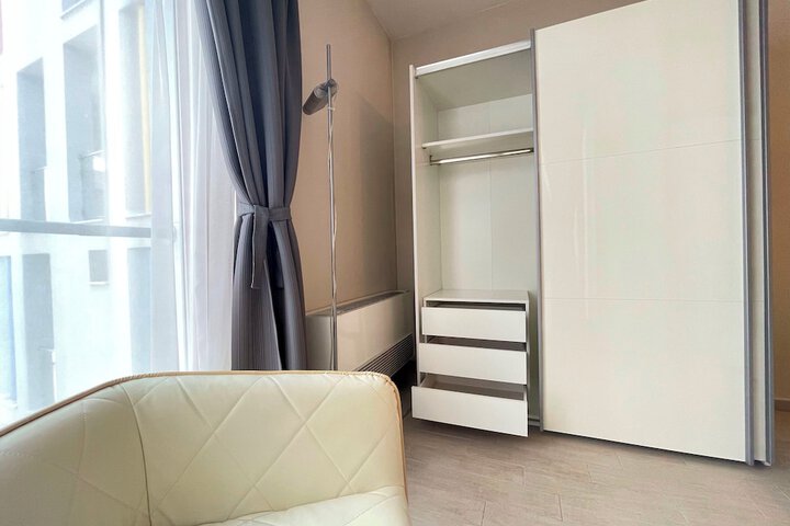 Room 117 of 194