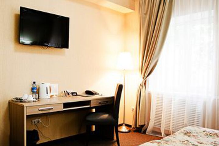 Room 21 of 33
