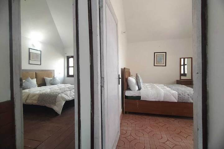 Room 6 of 48