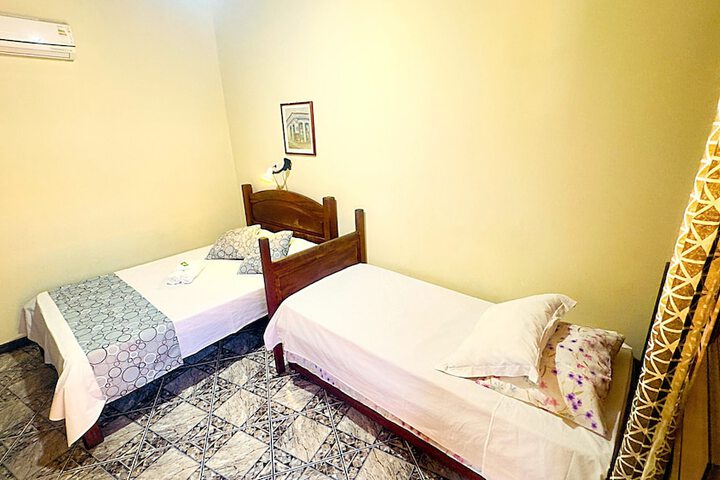 Room 37 of 109