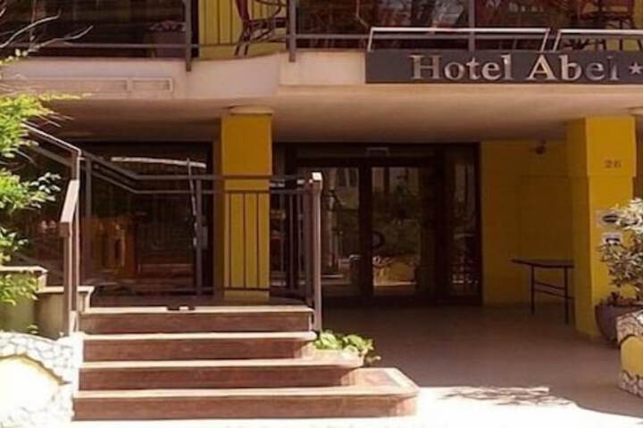 Hotel 48 of 59