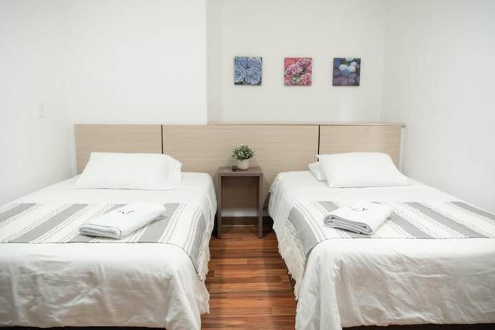 Room 4 of 39