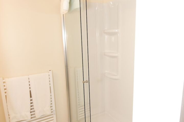 Room 14 of 26