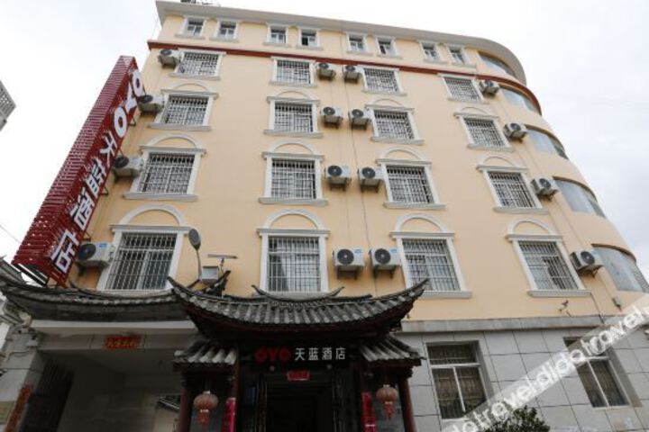 Hotel 16 of 50