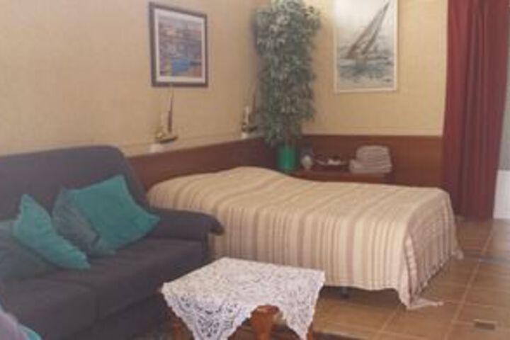 Room 14 of 20