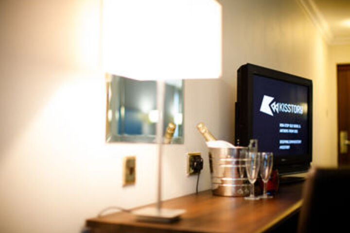 Room 31 of 60