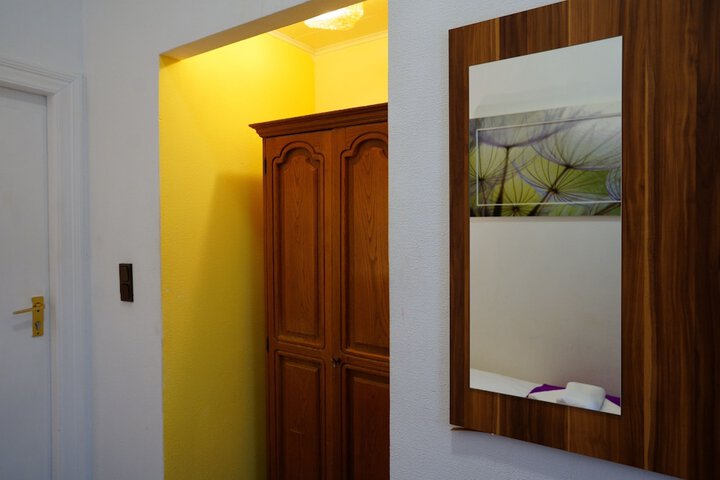 Room 34 of 71