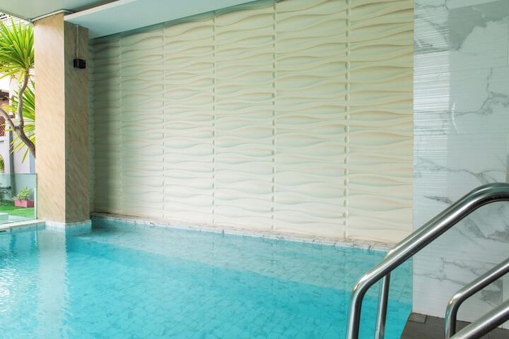 Pool 39 of 53