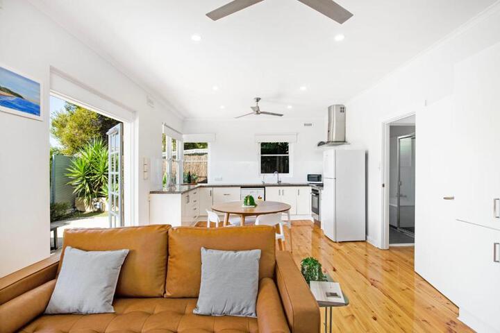 General 8 of 23