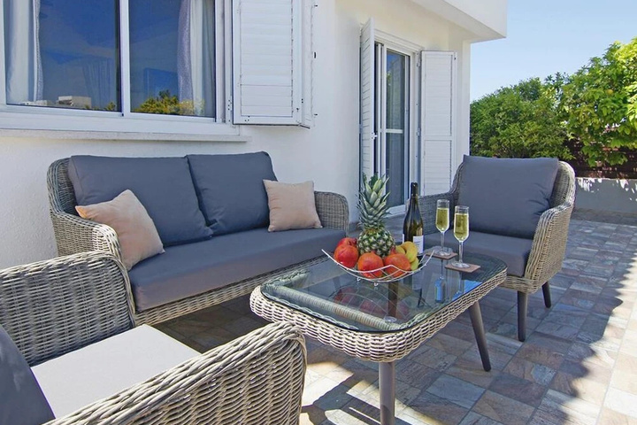 Terrace/Patio 5 of 14
