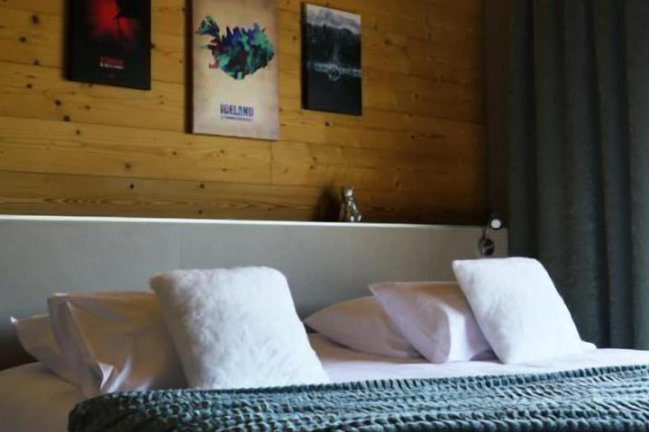 Room 6 of 21