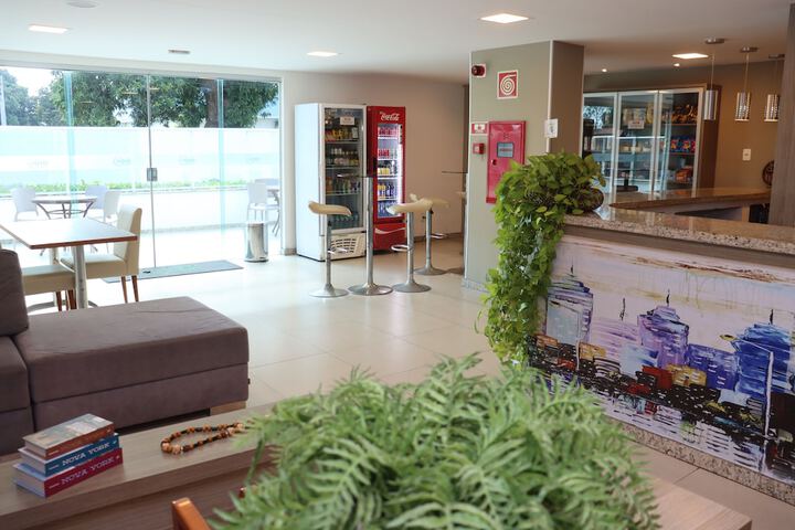 Entrance & Lobby