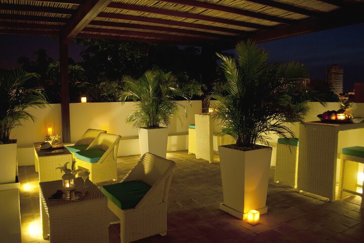 Pools & Facilities