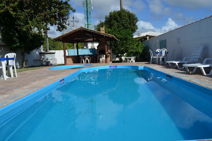 Pool 40 of 100