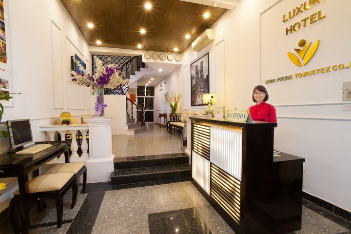 Hotel 6 of 55