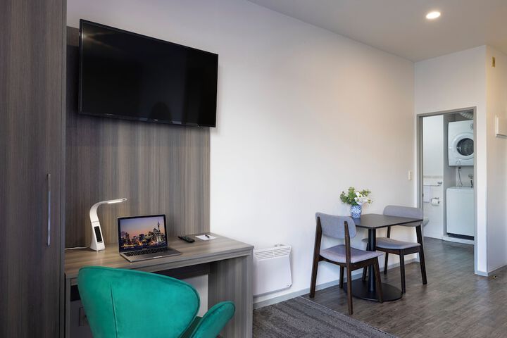 Room 21 of 47