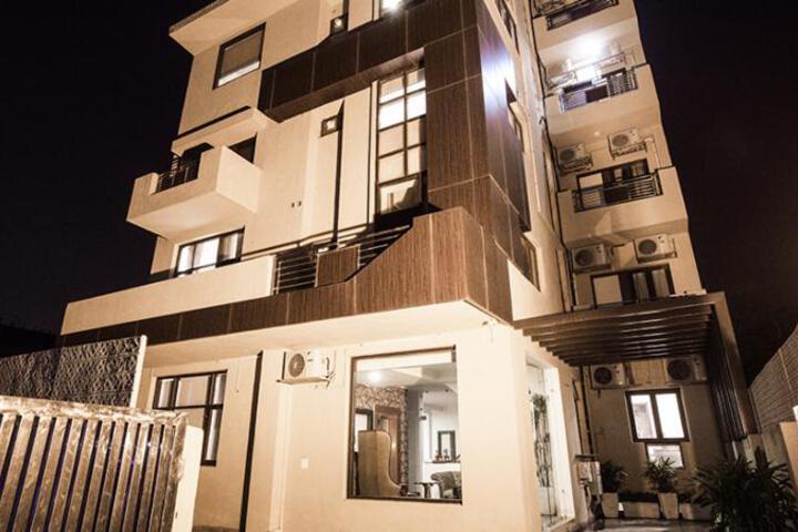 Photo of HOTEL LA SUITE GURUGRAM