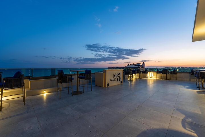 Terrace/Patio 131 of 137