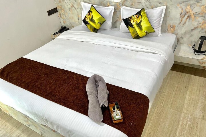 Room 7 of 7
