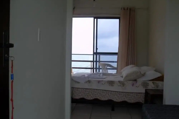 guest_rooms